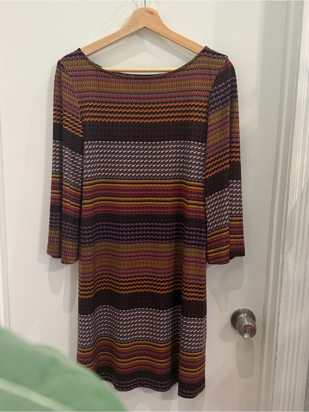 Sharagano Multi-Pattern Geometric Striped Sheath Dress Size 4‎
